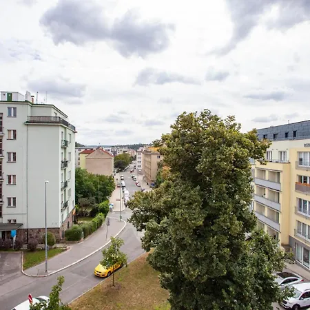 Apartment Rostovska By Blueground *