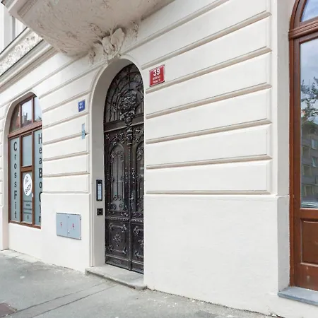 Blueground Vrsovice Residence Apartamento *