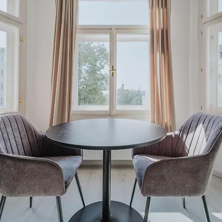 Apartamento Blueground Vrsovice Residence *